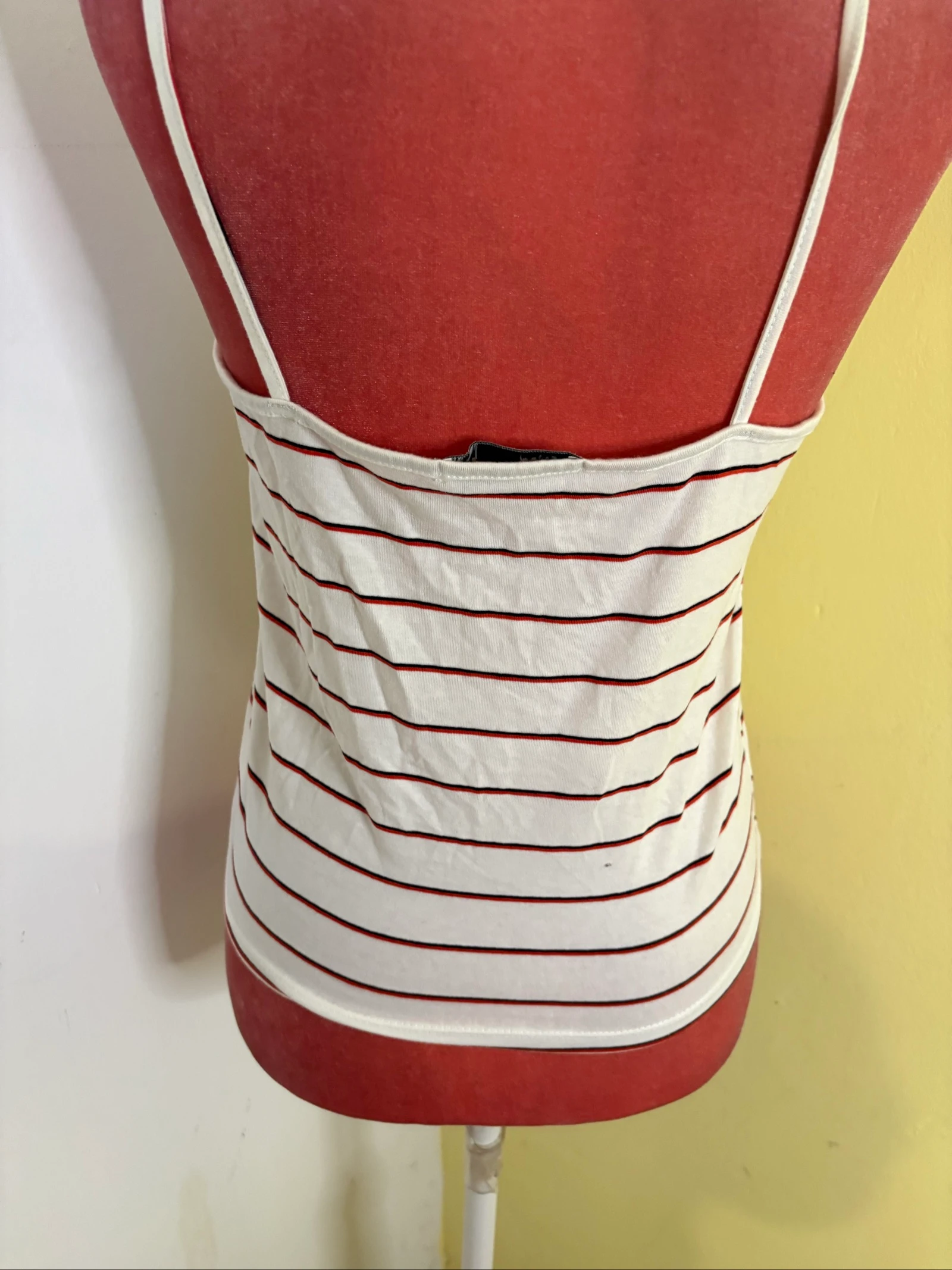 Top de tirantes a rayas con nudo frontal – photo 4